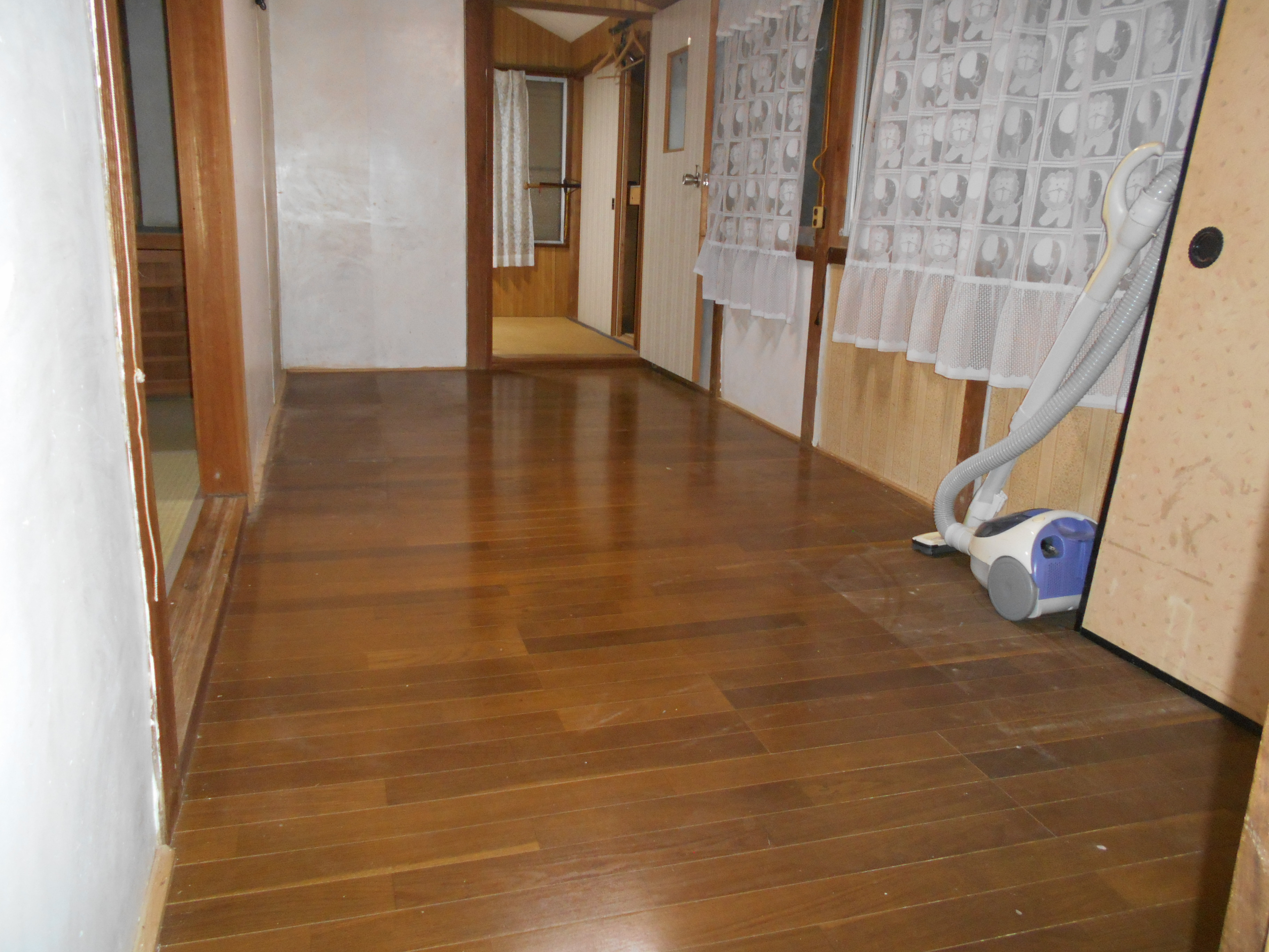 1970s wood house in Kochi