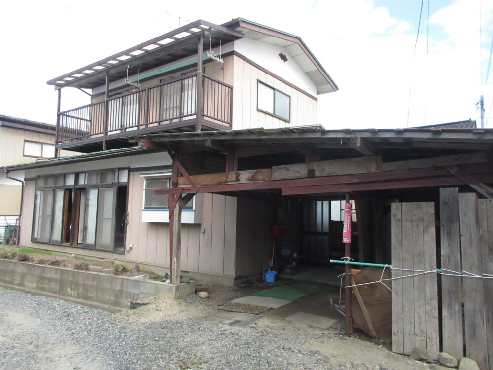1980s wood house in Iwate