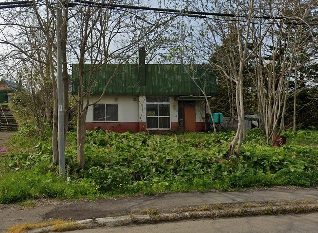 1980s wood house in Hokkaido