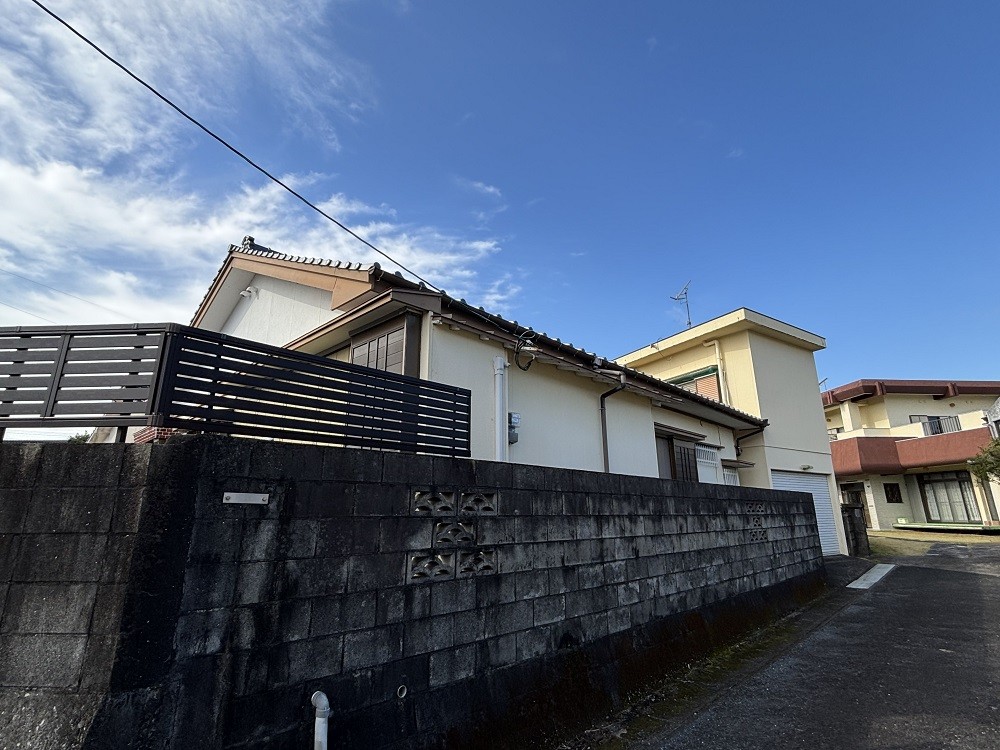 1970s house near the coast in Yamakawanarukawa, Ibusuki