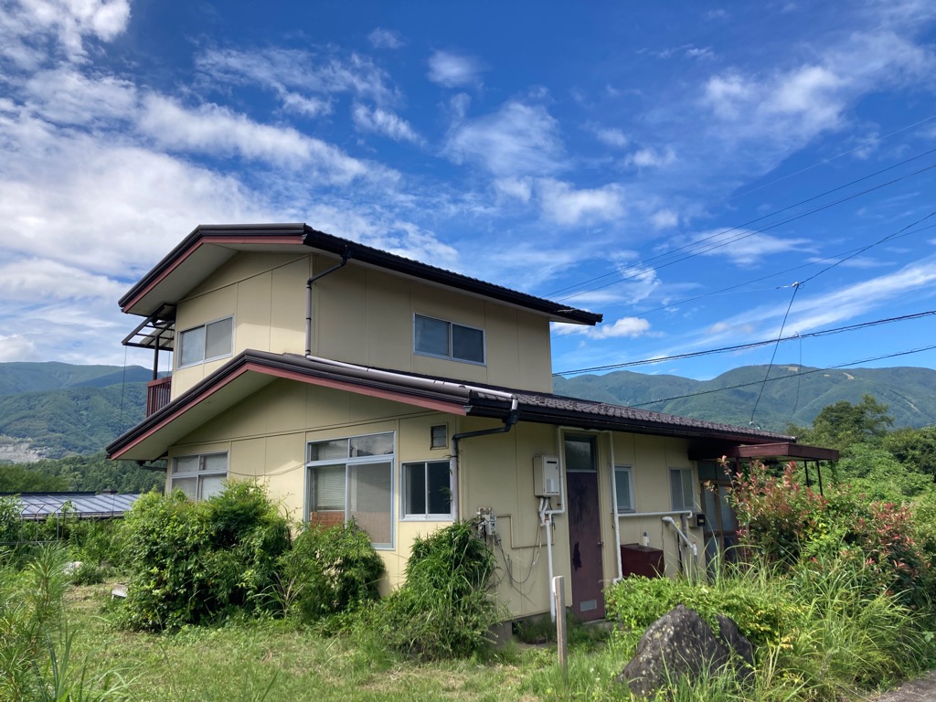 (R8-4) Viewing Reservations Now Accepted!!